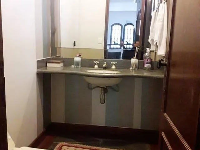 Imagem 2: 0 Casa com 4 dormitórios