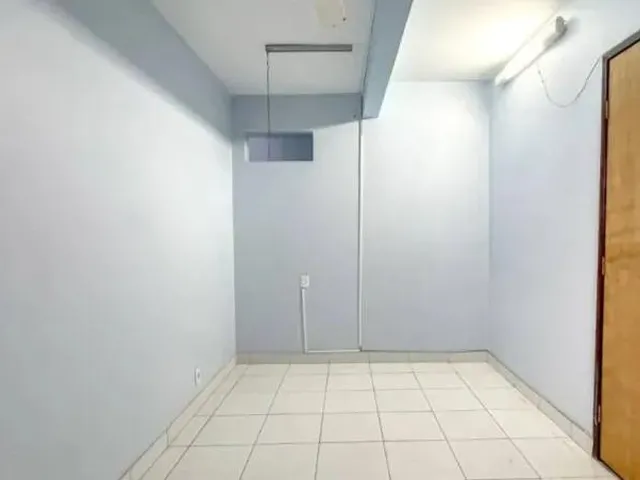 Imagem 11: 0 Loja com 12 dormitórios