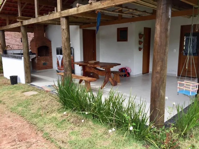 Imagem 11: Sitio com Ampla Casa Térrea com Varanda Ampla Lateral