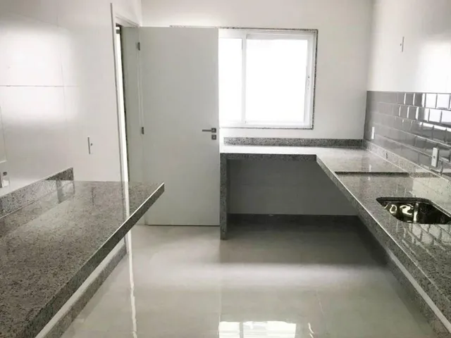 Imagem 8: Ótima Casa Duplex À Venda na Praia do Morro