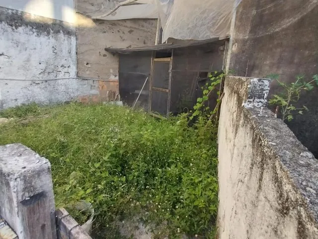 Imagem 7: Grande Casa com 1 Loja Comercial no Centro de Guarapari