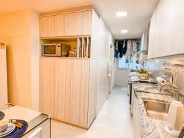 Imagem 10: Cobertura Duplex com 300M², 4 Suítes Sendo 2 Canadenses, 5 Vagas de Garagens Soltas