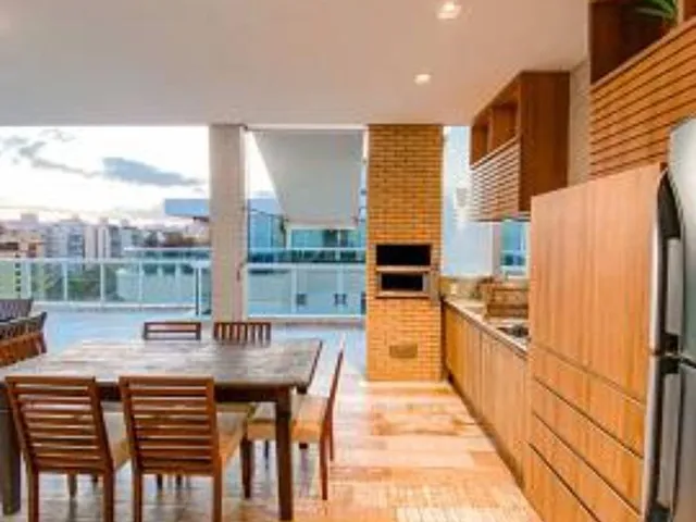 Imagem 12: Cobertura Duplex com 300M², 4 Suítes Sendo 2 Canadenses, 5 Vagas de Garagens Soltas