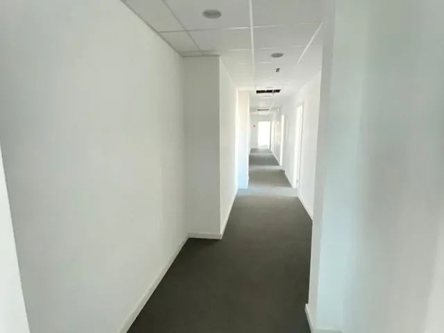 Imagem 8: Venda e Locação de Andar no Centro Empresarial Praia da Costa, em Vila Velha/Es!
