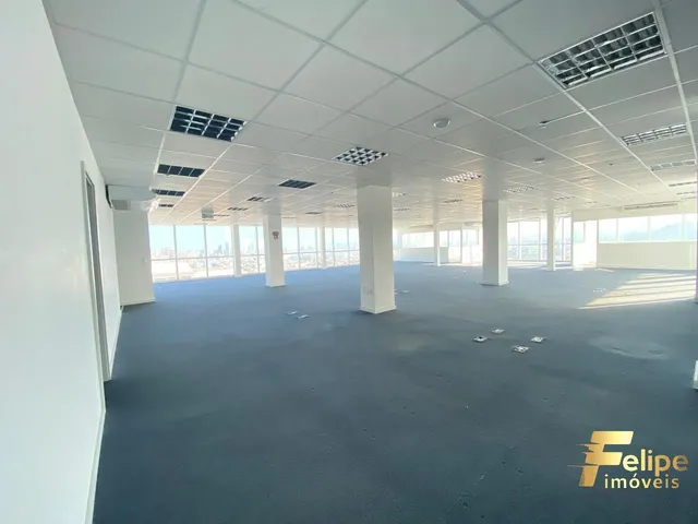 Imagem 12: Venda e Locação de Andar no Centro Empresarial Praia da Costa, em Vila Velha/Es!