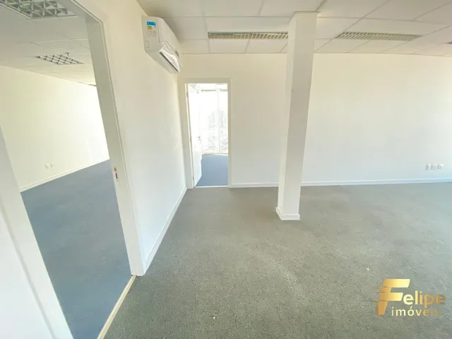 Imagem 11: Venda e Locação de Andar no Centro Empresarial Praia da Costa, em Vila Velha/Es!