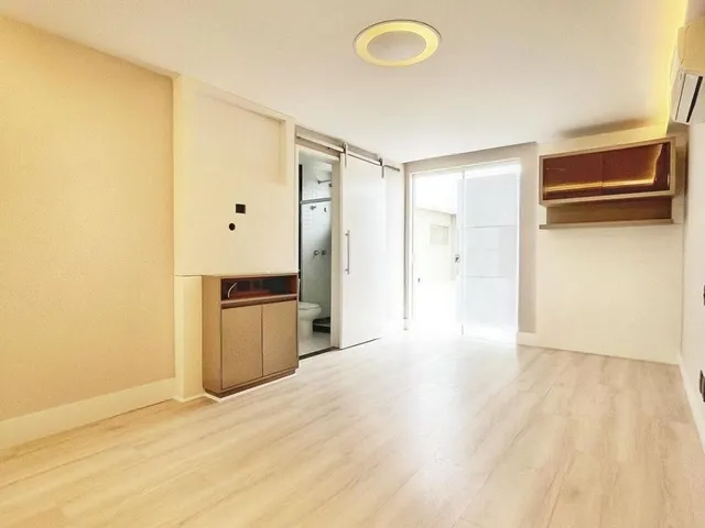 Imagem 5: Linda Casa Moderna de Alto Padrão em Boulevard Lagoa