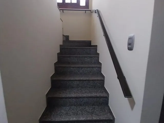 Imagem 2: Casa Duplex em Ponto Estratégico em Itapebussu / Guarapari - Es
