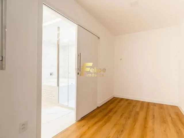 Imagem 6: Casa Duplex de Luxo em Boulevard Lagoa!