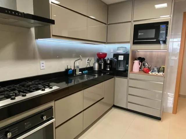 Imagem 3: Apartamento Finamente Decorado Frente Mar da Praia do Morro / Guarapari - Es