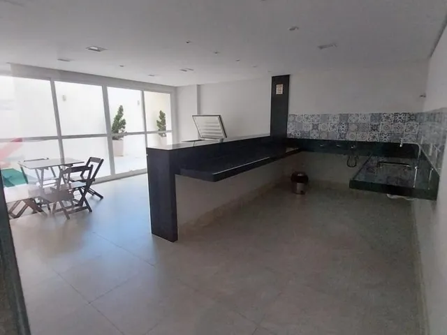 Imagem 10: Apartamento a Uma Quadra da Praia com 3 Quartos e 1 Suíte / Praia do Morro