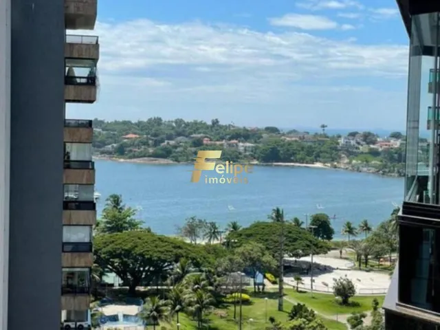 Imagem: Um Enorme Apartamento na Praia do Canto!