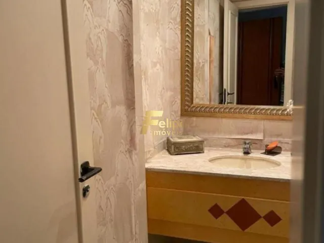 Imagem 2: Um Enorme Apartamento na Praia do Canto!