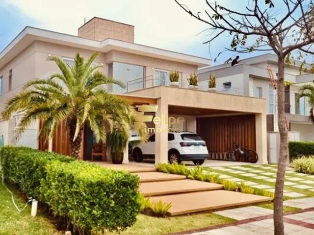 Imagem 4: Belíssima e Harmoniosa Casa Duplex Localizada em Condomínio de Luxo em Serra/Es!