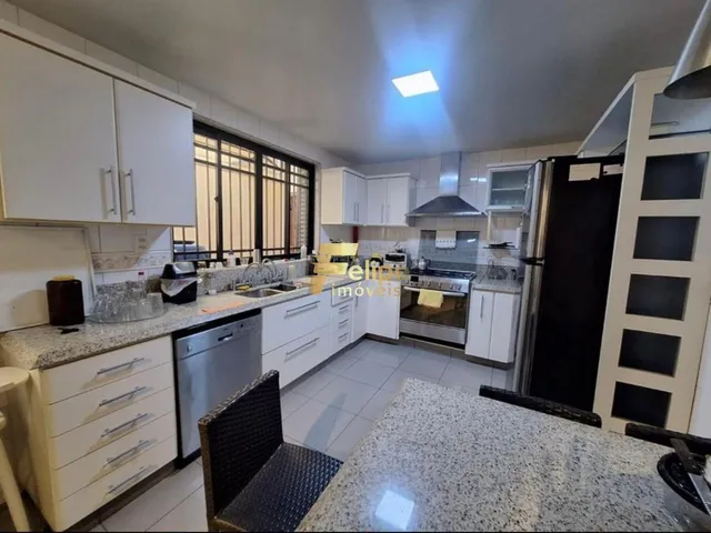 Imagem 15: Não Perca a Oportunidade de Conhecer Essa Belíssima Casa Localizada na Mata da Praia em Vitória/Es!