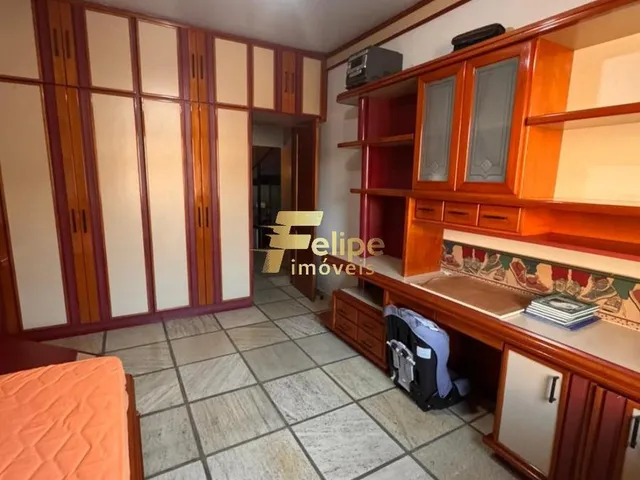 Imagem 9: Não Perca a Oportunidade de Conhecer Essa Belíssima Casa Localizada na Mata da Praia em Vitória/Es!