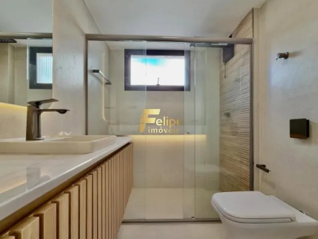 Imagem 5: Belíssimo Apartamento de 04 Suítes, Frente Mar, À Venda Porteira Fechada na Praia do Morro, em Guarapari/Es!