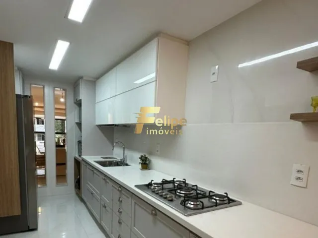 Imagem 2: Deslumbrante Apartamento de 03 Suítes, Sol da Manhã, À Venda no Miolo da Praia do Canto, em Vitória/Es!