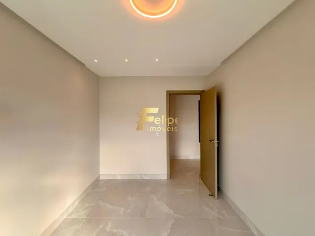 Imagem 12: Luxuosa Casa com 04 Quartos, Sendo 02 Suítes, Picina com Prainha, À Venda em Buenos Aires, Guarapari/Es!