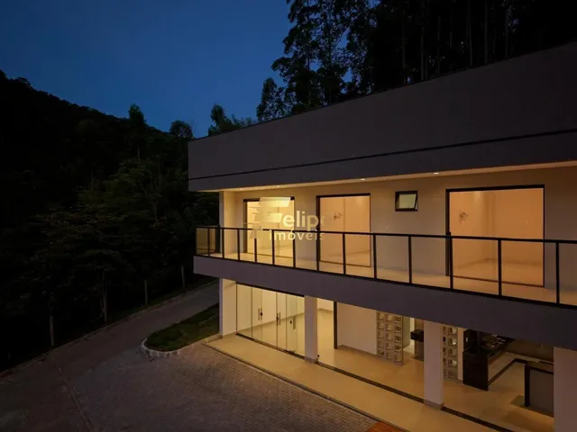Imagem 7: Luxuosa Casa com 04 Quartos, Sendo 02 Suítes, Picina com Prainha, À Venda em Buenos Aires, Guarapari/Es!