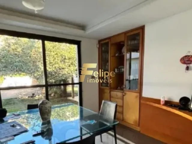 Imagem 4: Belíssima e Espaçosa Casa Duplex com 04 Quartos, Sendo 02 Suítes, À Venda na Mata da Praia, Vitória/Es!