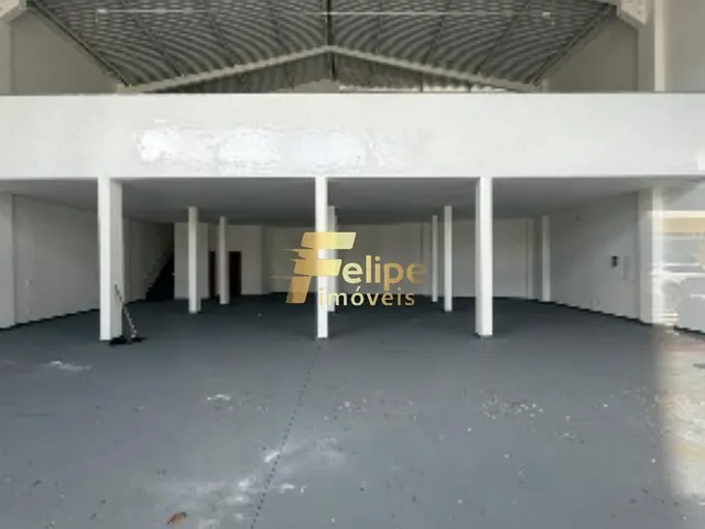 Imagem 2: 0 Loja com 6 vagas na garagem