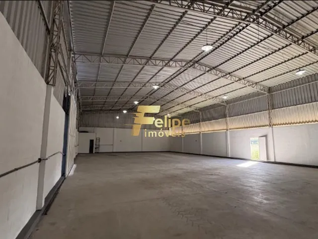 Imagem: Espaçoso Galpão com 670 M2, Excelente