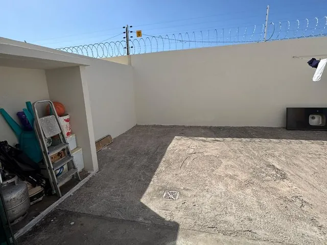 Imagem 10: Vende-Se Excelente Casa no Cond. Praia Clube Araçagy - 3 Quartos - Amplo Quintal
