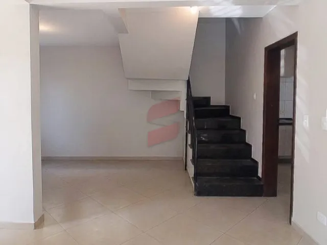 Imagem 3: Sobrado com 3 Dormitórios À Venda com 149.1M² por R$ 750.000,00 no Bairro Boa Vista - Curitiba / Pr