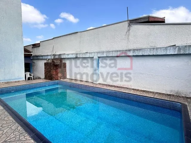 Imagem 4: Sobrado com Piscina e Quintal no Parque São Luís