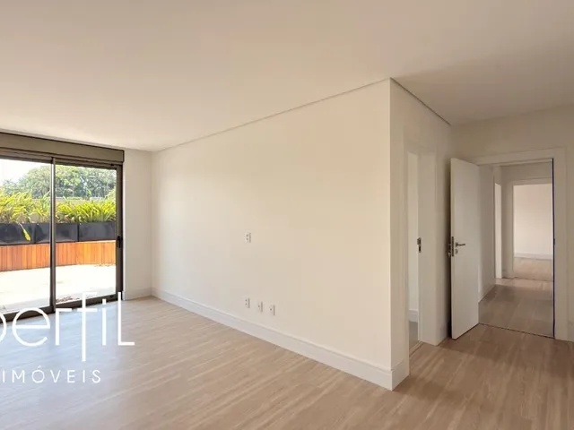 Imagem 11: Apartamento de Luxo com 3 Suítes e 4 Vagas de Garagem no Bairro América, Joinville-Sc!