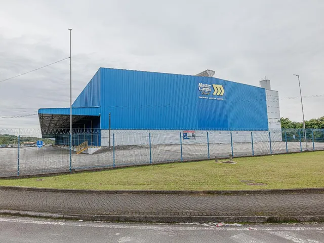 Imagem 3: Aluguel de Galpão Industrial de 9.131M² em Joinville-Sc, Bairro Rio Bonito - Rio Bonito. Venha Conferir!