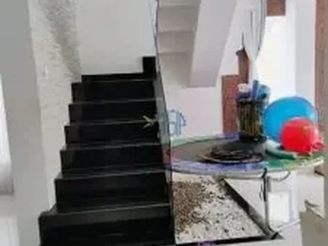Imagem 2: Duplex 4 Quartos com Suíte Master e Piscina - Caminho do Sol