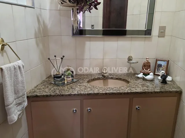 Imagem 6: Casa com Suíte Á Venda no Centro, Passos - Mg com 3 Dormitorios