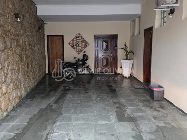 Imagem 9: Casa com Suíte Á Venda no Centro, Passos - Mg com 3 Dormitorios