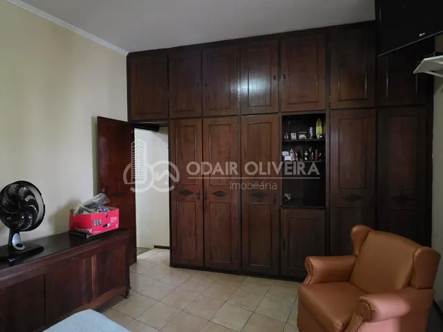 Imagem 11: Casa com Suíte Á Venda no Centro, Passos - Mg com 3 Dormitorios