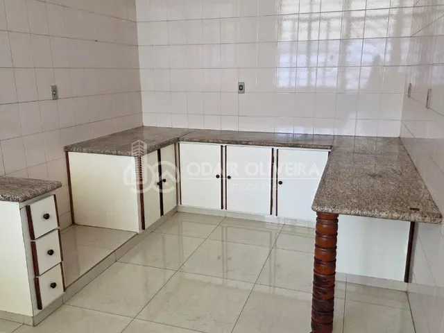 Imagem 8: Casa Comercial Disponível para Locação, Centro - Passosmg