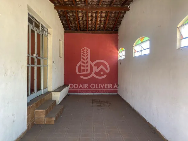 Imagem 3: Casa Grande com Suíte, para Locação no Centro de Passos - Passos Mg