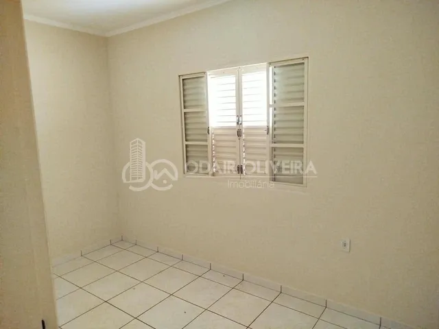 Imagem 12: Casa Disponível para Locação no Bairro Polivalente em Passosmg
