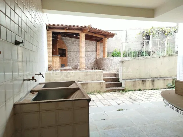 Imagem 7: Casa Disponível para Locação no Centro da Cidade de Passosmg