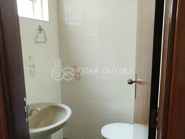 Imagem 9: Casa Disponível para Locação no Centro da Cidade de Passosmg