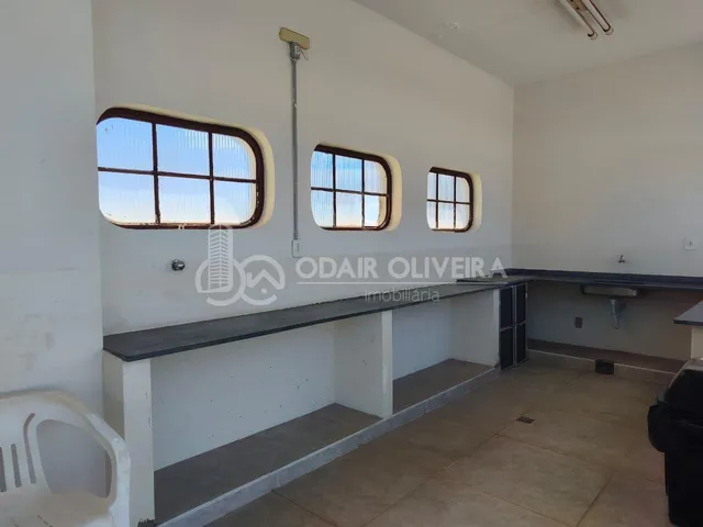 Imagem 6: Apartamento À Venda no Edifício Credireal, no Centro de Passos-Mg