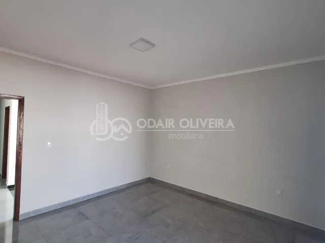 Imagem 12: Casa para Alugar em Passosmg no Bairro Novo Horizonte, Próximo Ao Posto Roda Branca