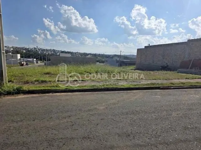 Imagem: 2 Lotes de 250M² Cada À Venda em Passos-Mg