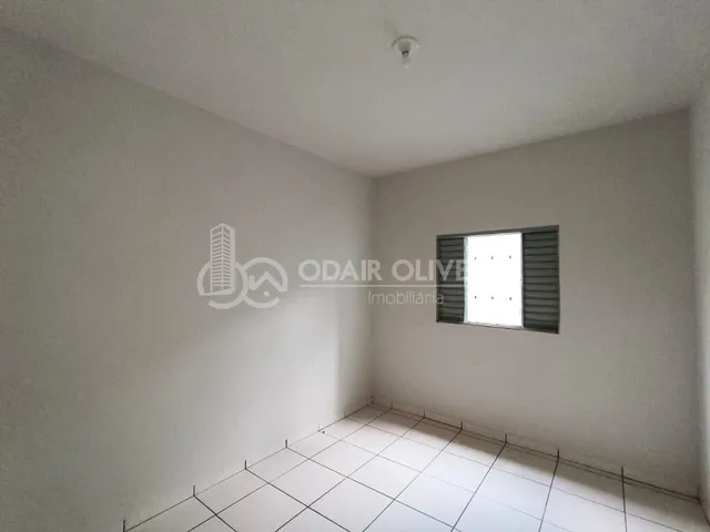 Imagem 4: Casa À Venda no Bairro Penha Ii, na Cidade de Passos-Mg