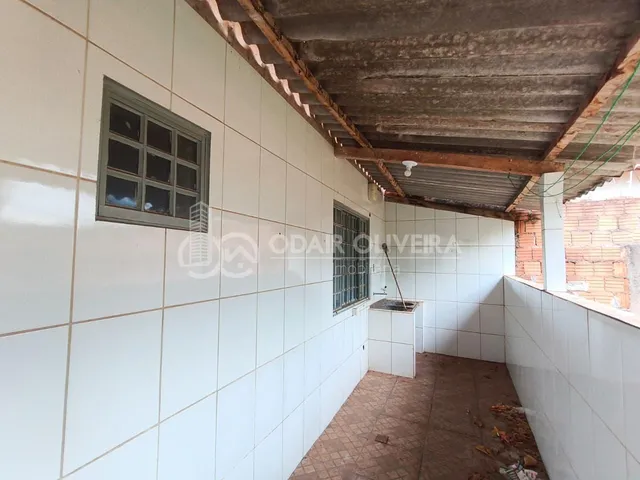 Imagem 13: Casa À Venda no Bairro Penha Ii, na Cidade de Passos-Mg