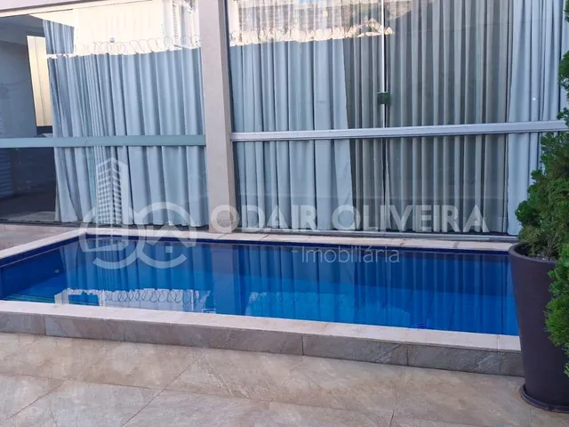Imagem 8: Casa Completa com Piscina Aquecida, Energia Solar e Área Gourmet