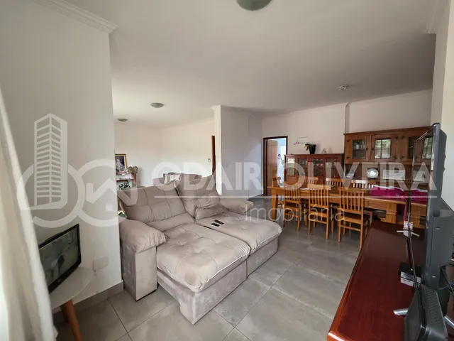 Imagem 5: Apartamento À Venda com Suíte com Hidromassagem, 2 Vagas e Ampla Área Gourmet