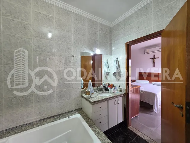 Imagem 11: Apartamento À Venda com Suíte com Hidromassagem, 2 Vagas e Ampla Área Gourmet