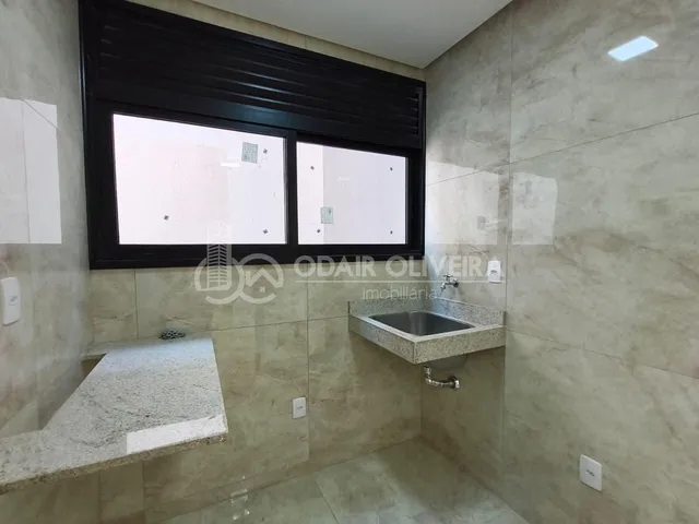 Imagem 7: Apartamento À Venda no Edifício 14 de Maio no Centro de Passos-Mg